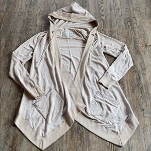 Evy’s Tree oatmeal Nicole